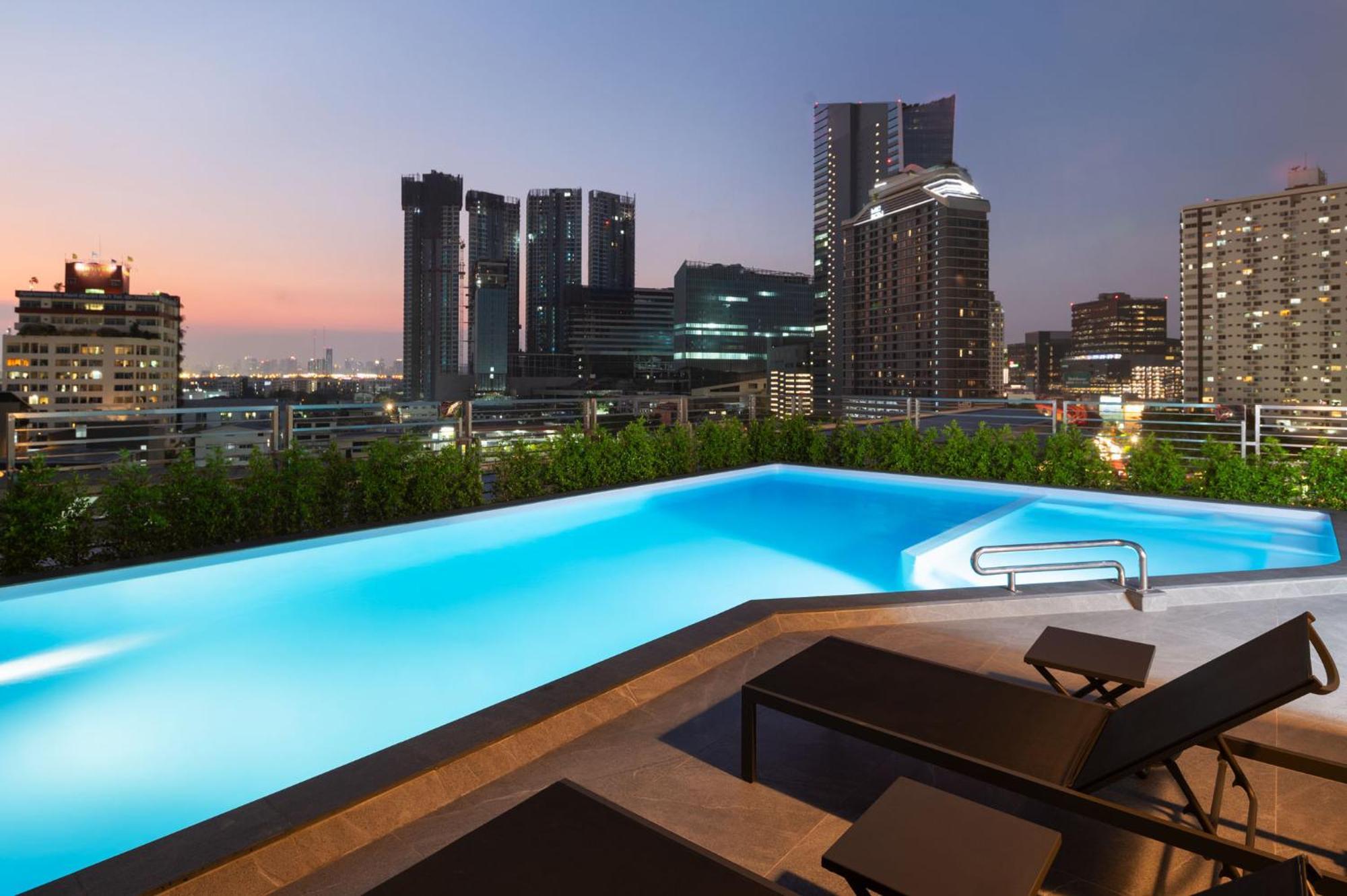Lumen Bangkok Udomsuk Station Otel Dış mekan fotoğraf