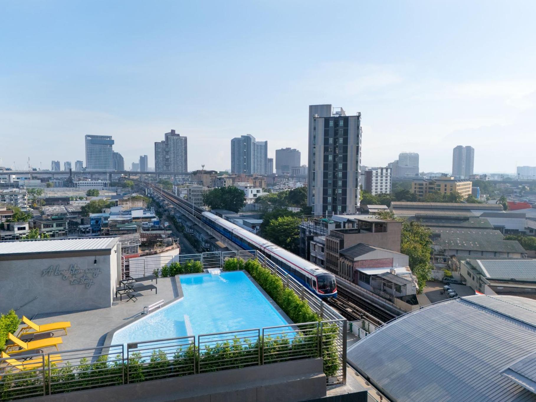 Lumen Bangkok Udomsuk Station Otel Dış mekan fotoğraf