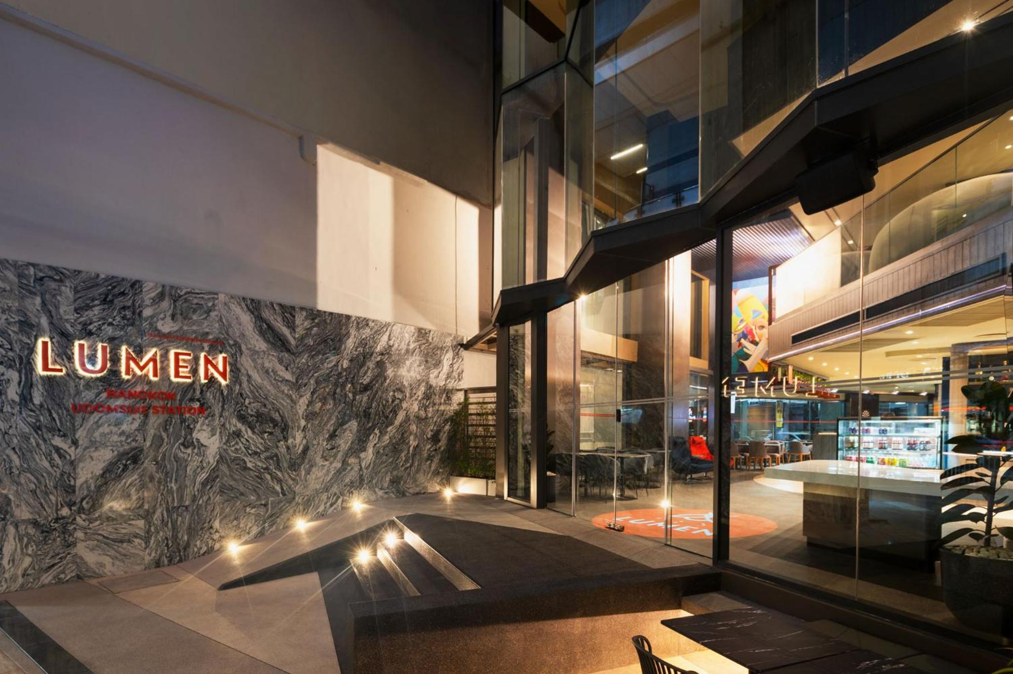 Lumen Bangkok Udomsuk Station Otel Dış mekan fotoğraf