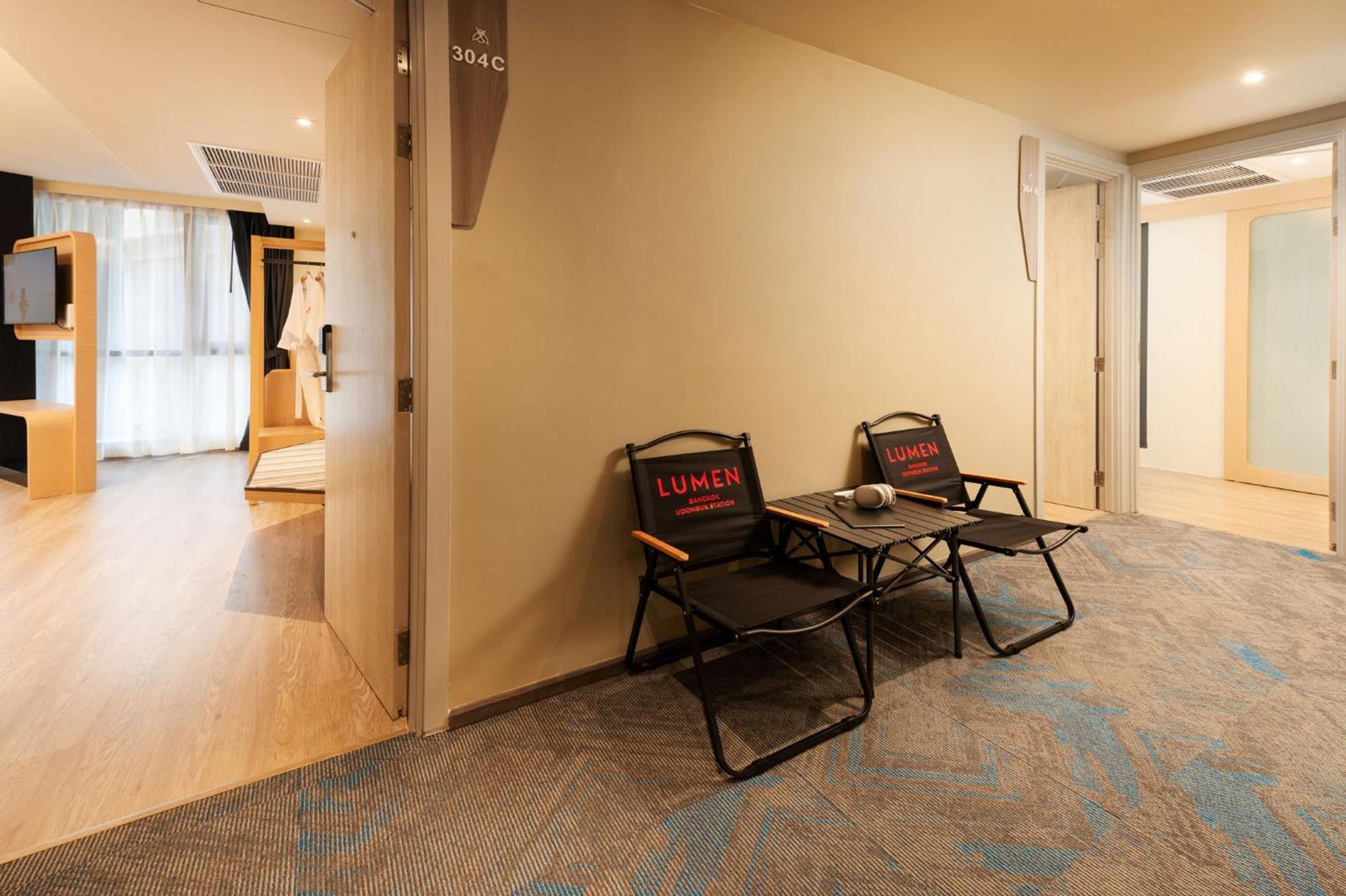 Lumen Bangkok Udomsuk Station Otel Dış mekan fotoğraf