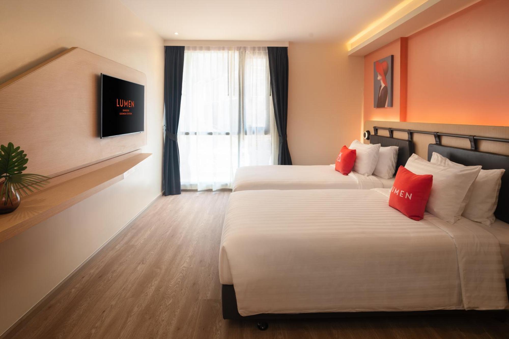 Lumen Bangkok Udomsuk Station Otel Dış mekan fotoğraf